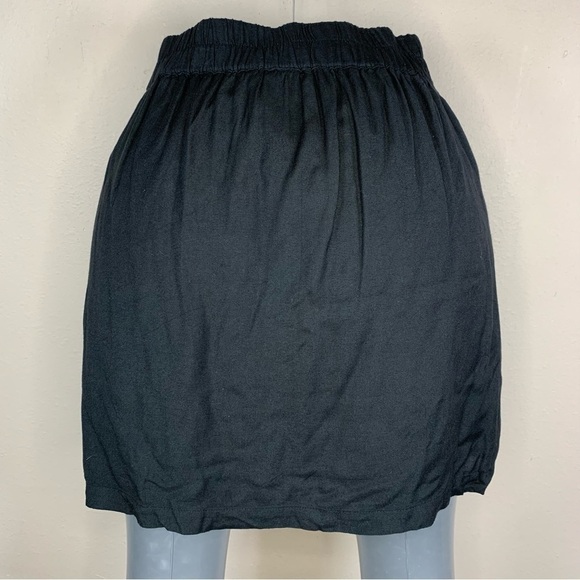 NEW Black Skirt Sim And Sam Cotton Rayon Pleated Elastic Waist Small Classic - Picture 3 of 9